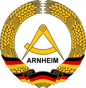 Profile picture August 16, 2025Arnheim gebruikt een logo die lijkt op die van de voormalige DDR, Dedeërnem. — bij Geldern, Germany.